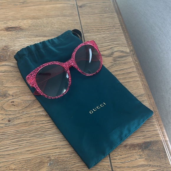 Gucci Women's Sunglasses - Picture 3 of 3
